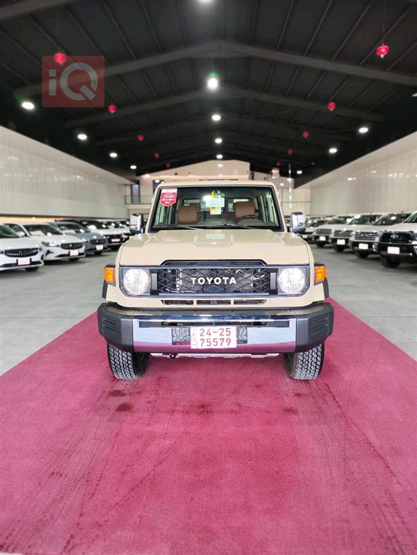 تۆیۆتا لاند کرۆزەر 70 2025  بۆ فرۆشتن لە عێراق - سلێمانی